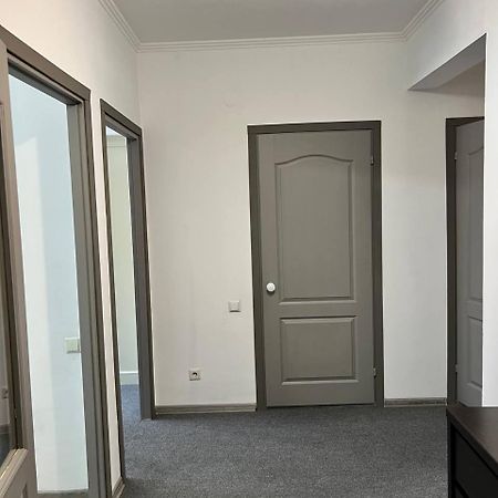 Zhalgin'S Apartments 1 Turksib Ngoại thất bức ảnh