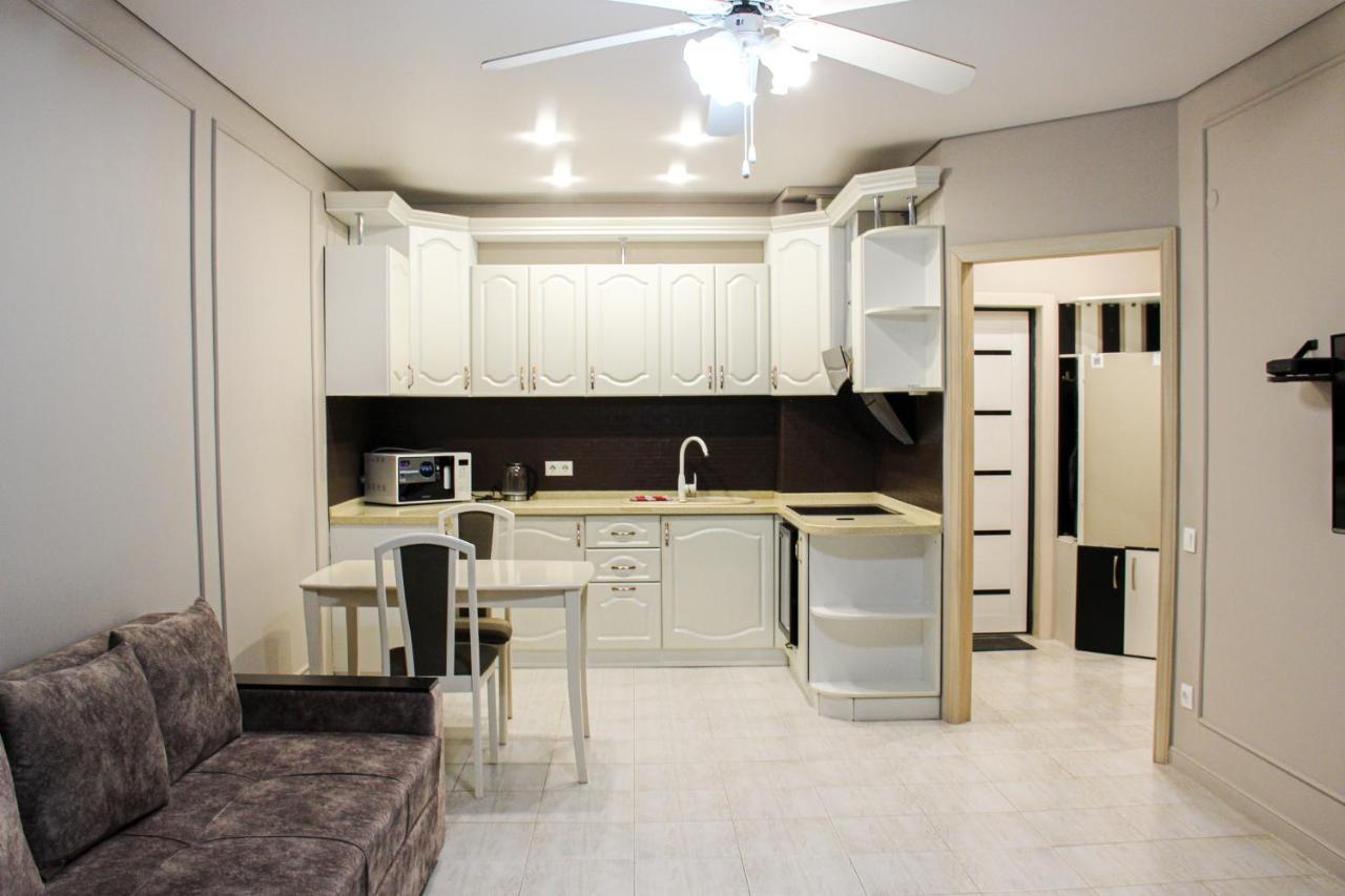 Zhalgin'S Apartments 1 Turksib Ngoại thất bức ảnh
